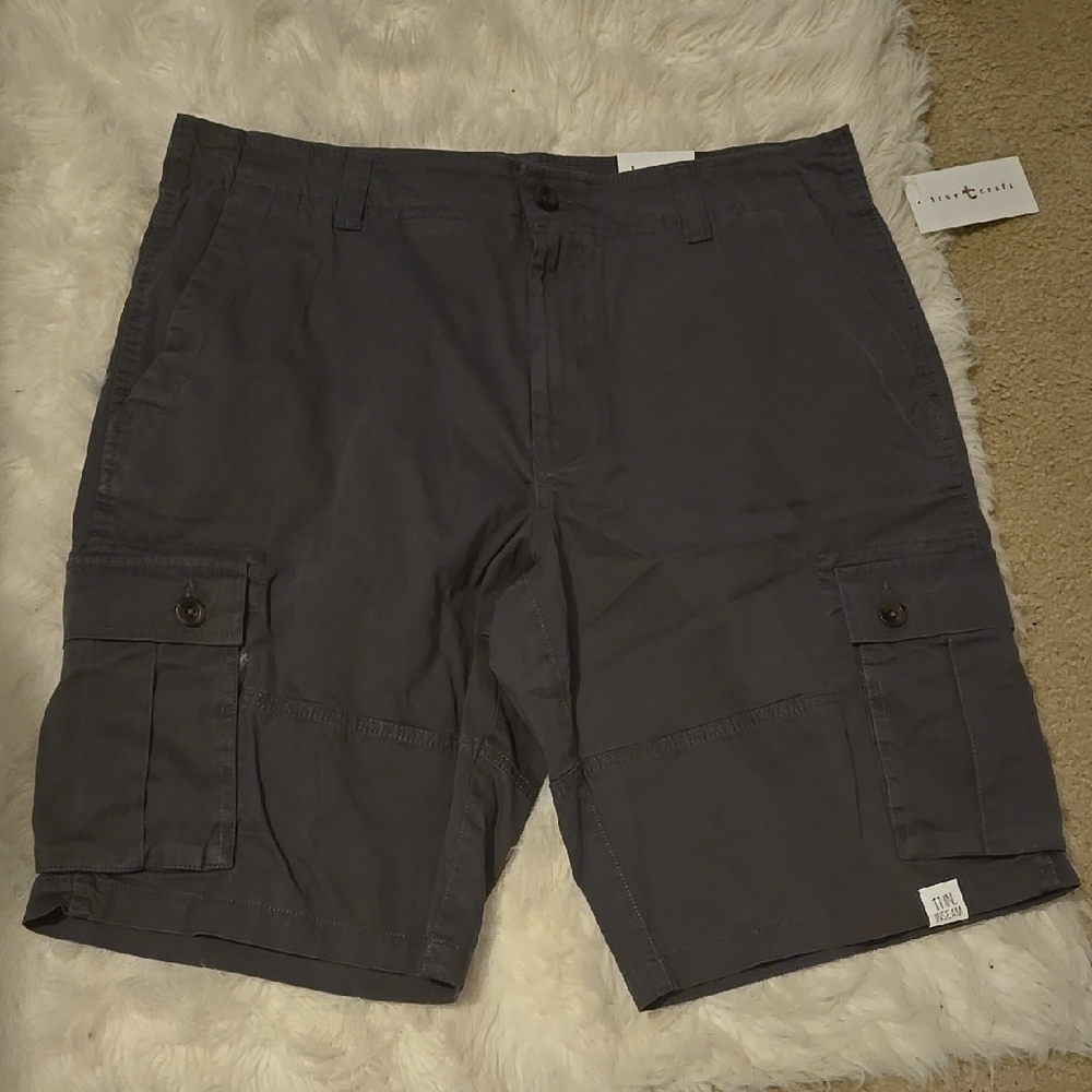 Men's Gray Cargo Shorts
